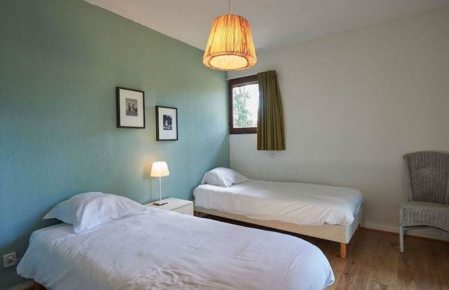 Villa in France With Private Garden - Photo 2