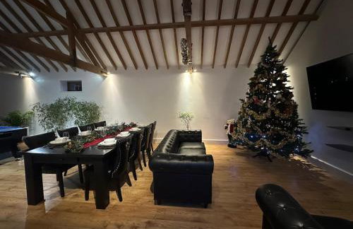 character filled barn renovation - Foto 4