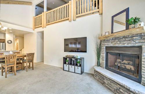 Deck and Gas Grill Spacious Pinetop Cabin - Foto 6