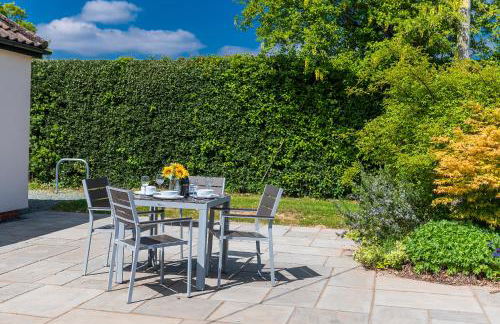 Chase Lodge, Kenilworth, Family Sized Cottage With free Wifi - Foto 18