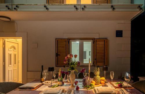 Uniquely designed Villa Ivana with outdoor Jacuzzi nearby the pebble Banje beach at the Island of Solta - Photo 37