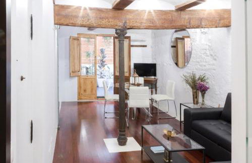 Apartments Downtown Valencia - Photo 13