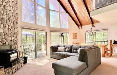 Family Friendly A Frame, Pets stay Free! - Foto 10