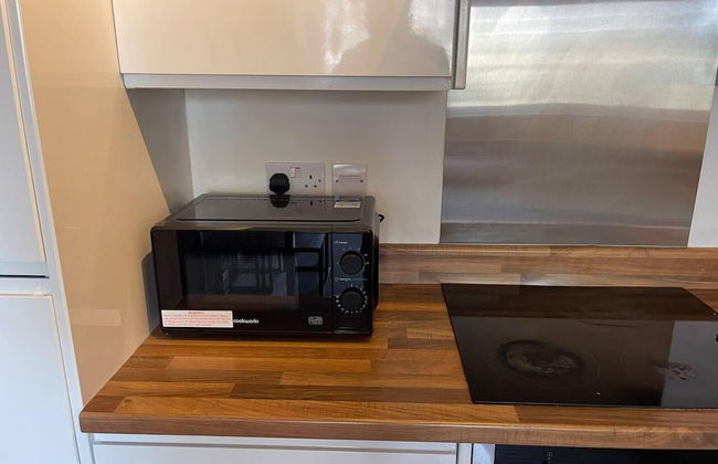 Stylish 1-bed Apartment in Swindon - Foto 13