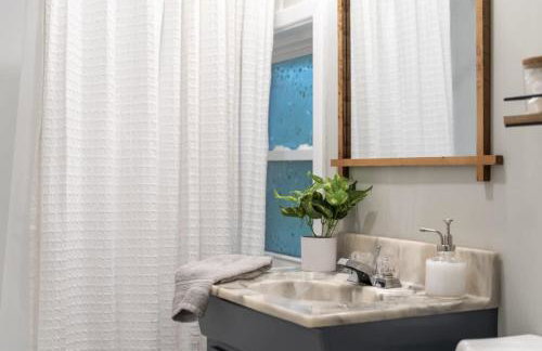 Walkable Neighborhood of Kamm's Corners - Foto 41