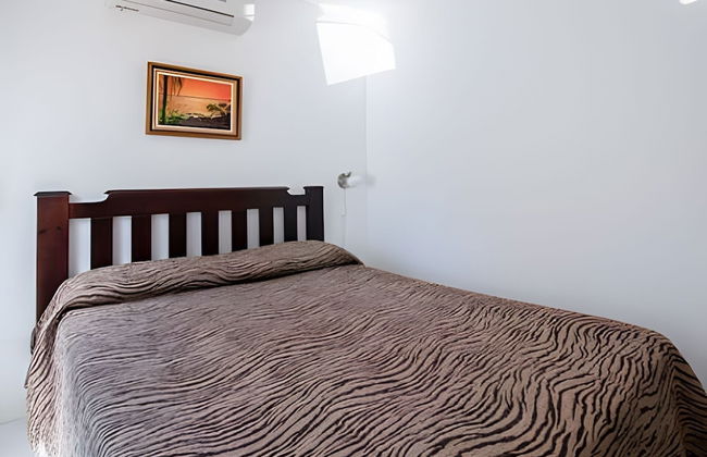 Oceana Suites Palm Beach - Photo 7