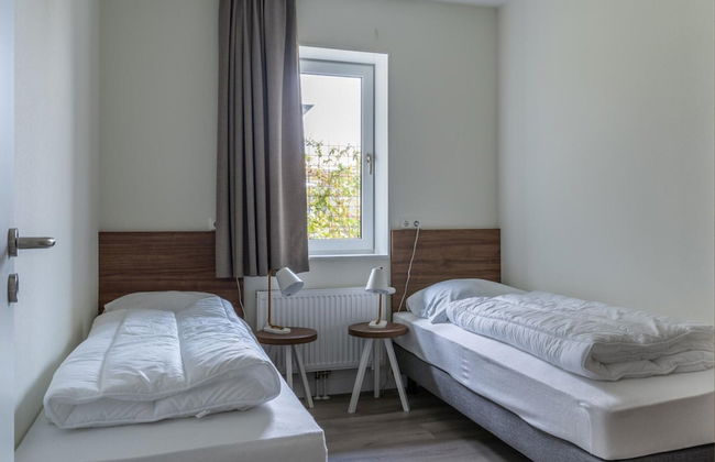 Holiday Home in Sneek With Waterfront Jetty - Foto 6