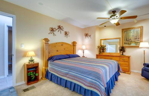 Deck and Gas Grill Riverfront McQueeney Duplex - Foto 12