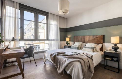 Lusciano - 2 bedrooms, pool and gym in Almagro - Photo 3