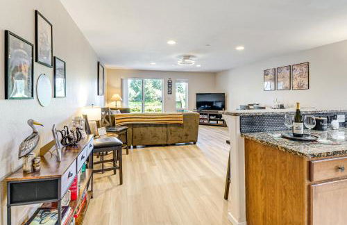 Morning Hikes and Beach Nights Canalfront Condo! - Foto 9