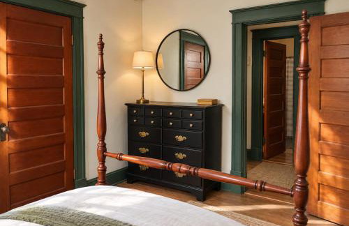 Charming Victorian Home In Historic District - Foto 7