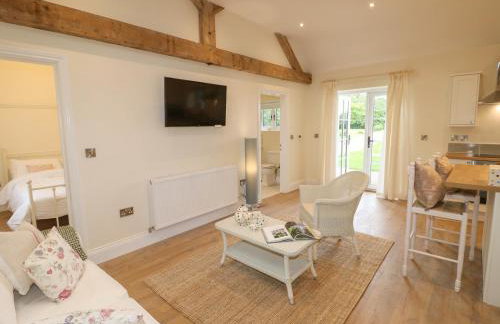 March Hare - Photo 5