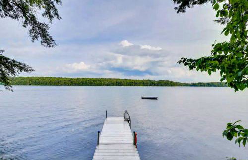 Lakeside Haven at Parker Pond - Foto 1