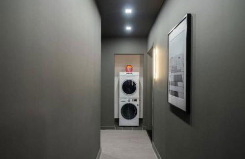 Studio w Charming Juliet Balcony in Upper East - Foto 18