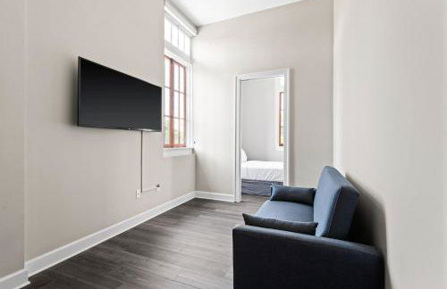 Bywater Suite Hotel - Foto 100