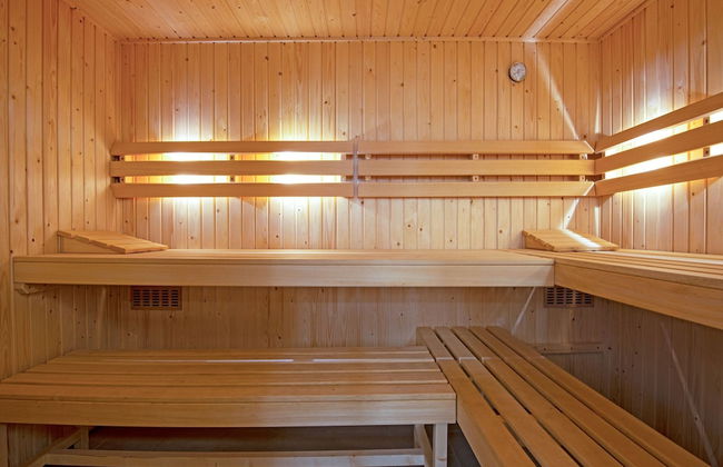 Beautiful Holiday Home Near St Anton Am Arlberg With Sauna - Foto 15
