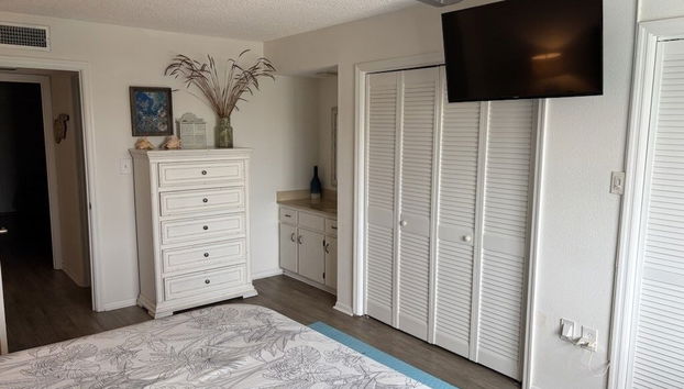 Spanish Trace 240 2 Bedroom Condo by RedAwning - Foto 4, Habitación