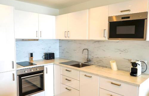 STUDIO Luxe CENTER BAY 4 - Photo 12