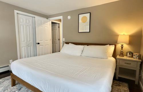 2BR Condo Downtown SWH w/ Ocean Views [Driftwood] - Foto 18