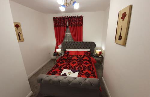 king Bed Premium luxury suite + Free Parking + Free Fast WiFi - Foto 16