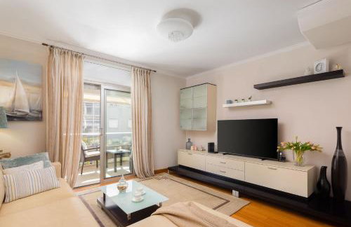 CECILIA Holiday Apartment, Private Parking Included - Foto 9