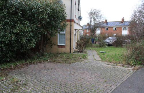 Oxford four-Bedrooms detached house with driveway parking - Foto 4