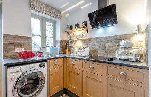 The Studio - Photo 7