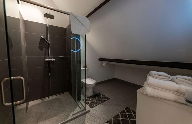 Charming Harbour Home at Historic Handelskade - Photo 7