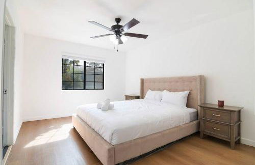 2BR Plus Bonus Room and Pool Access Near Universal Studios - Foto 24