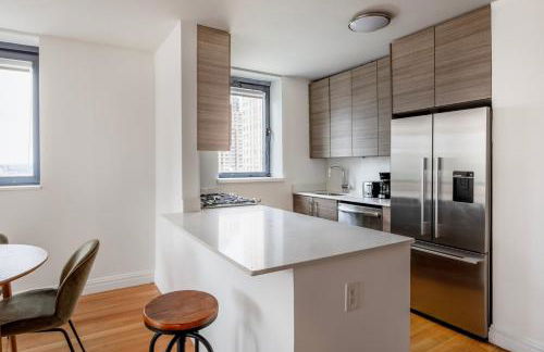 1BR nr Broadway w Indoor pool Gym NYC-28 - Foto 8