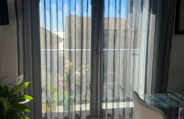 Riverside - apartment - Photo 2