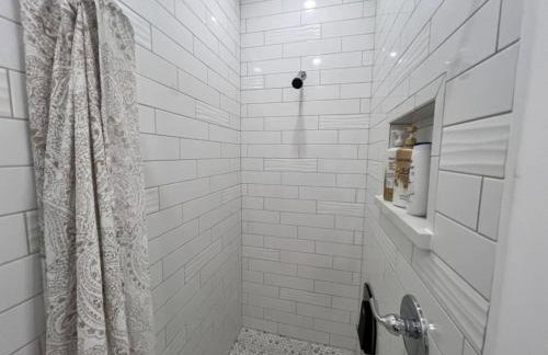 ADA Friendly and AC Little House on the Ferry - Foto 19