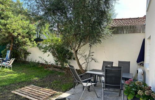 Maison Grand Paris avec jardin et parking privé proche RER B et M14 - Foto 26