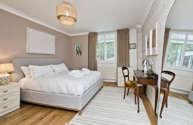 Botanical Bliss Near Kew Gardens by Underthedoormat - Foto 7