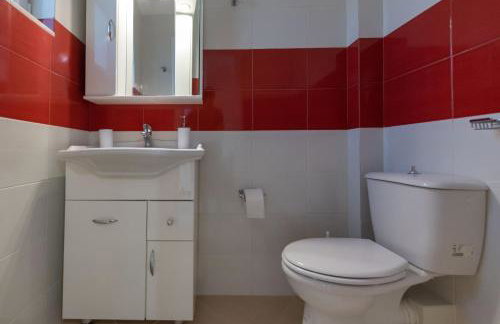 Grand Suites with Private Pools - Photo 72