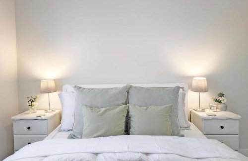 One Elms Way - Sleeps 8 - West Wittering - Foto 32