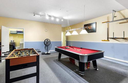 Extended Pool Deck - South Facing - Pool & Spa - Game Room - Family Friendly - Nr Disney - Foto 16