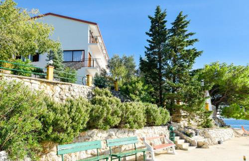 Apartment Vukić-2 by Interhome - Photo 17