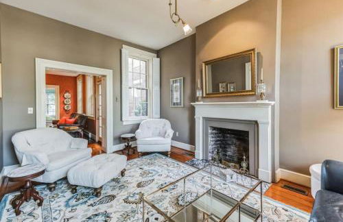 Historic Petersburg Row Home - Foto 7