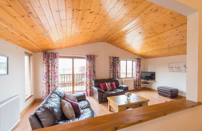 Skylark Lodge With Hot Tub Near Cupar, Fife - Foto 10