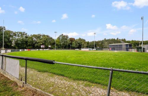 North End Single Family 4 Bed 2 Bath - Foto 47