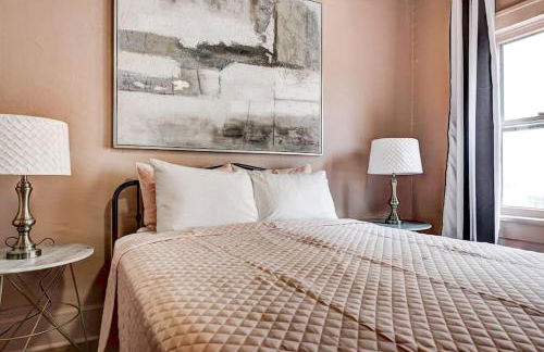 Boho Glam Bungalow mins away Western Ave Districts - Foto 28