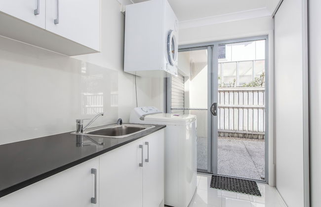 Coastal Charm on Casuarina Way - Photo 20