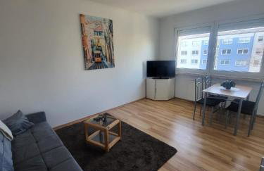 Liebevoll eingerichtete 2-Zimmer Wohnung mit Badewanne in Schwerin - Foto 2