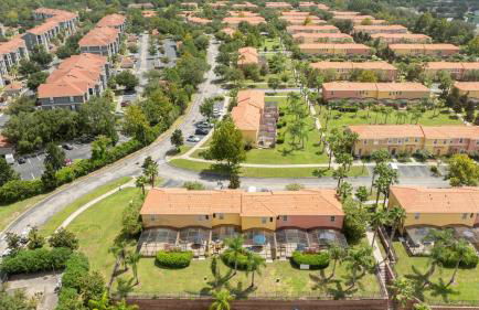 Three Bedrooms Townhome 3012 - Foto 47