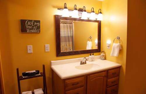 Break Away Hot Tub Lake Access & Game Rooms - Foto 15