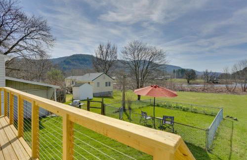 Scenic Home on the Delaware River, Pet-Friendly! - Photo 21