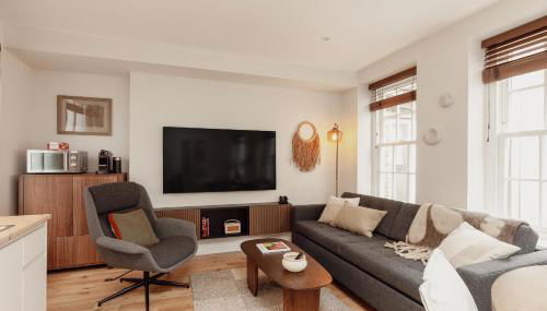 Holborn Townhouse - Photo 2