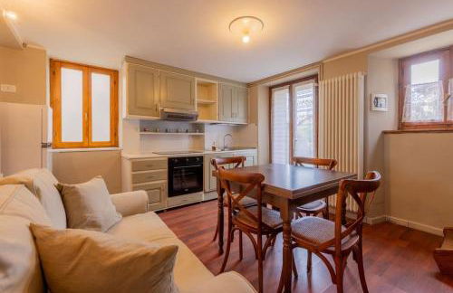 Cà dei Brenta - Orchard - Valle Intelvi - Como - Foto 1