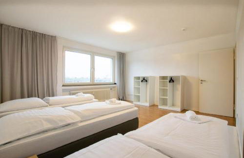 Tolstov Apartments - 1 or 3 Room Apartments with Balcony - 20 Min Messe DUS & Airport DUS - Foto 19